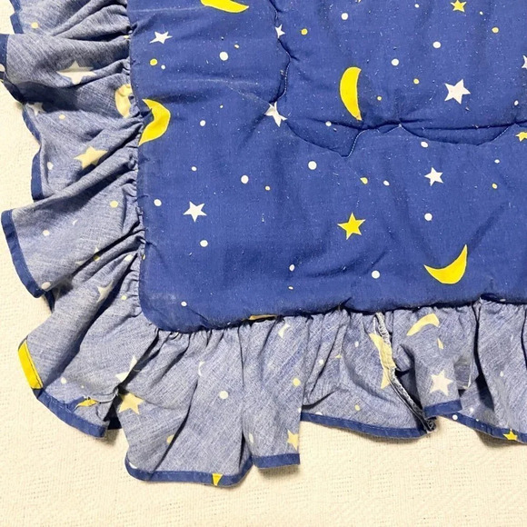 Vintage Mickey Mouse Minnie Crib Quilt Comforter Blanket and  Headboard Cover - Picture 13 of 16